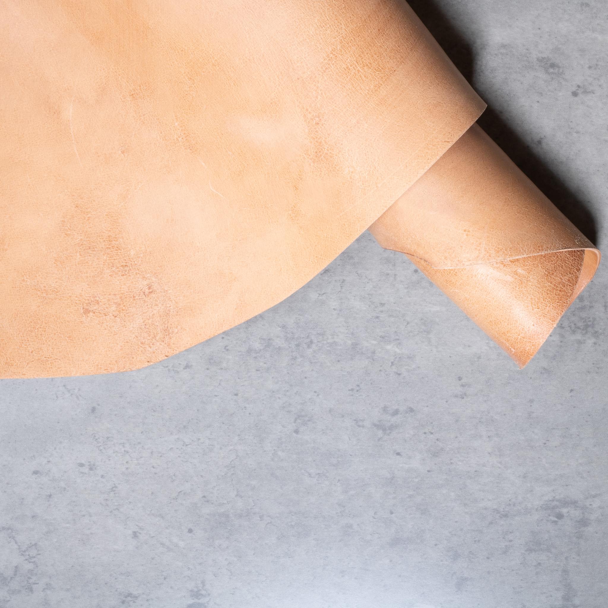 CORIUM HORSE BUTT - NATURAL REVERSO FINISHED SHELL CORDOVAN SIDE - A/B GRADE