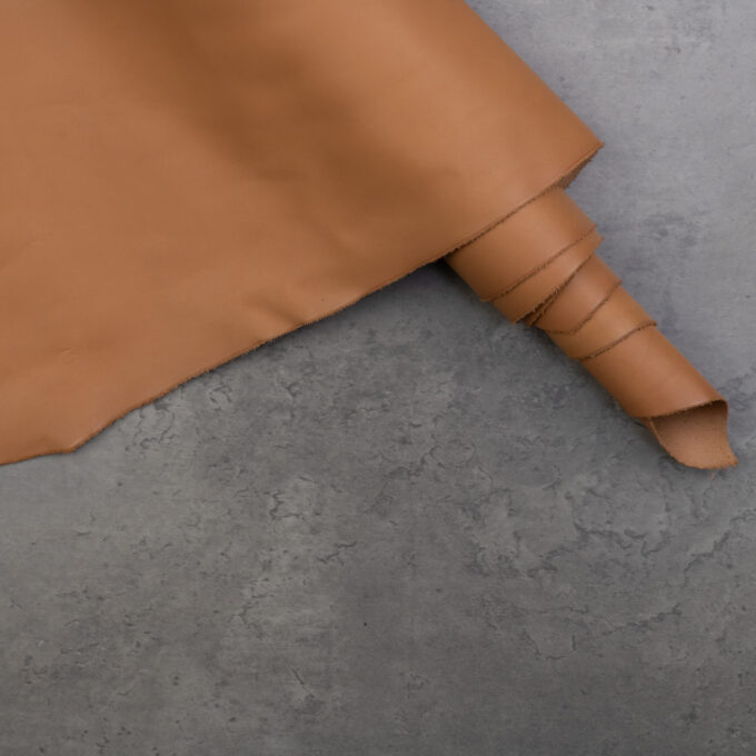 FRENCH CALF LINNING NATURAL