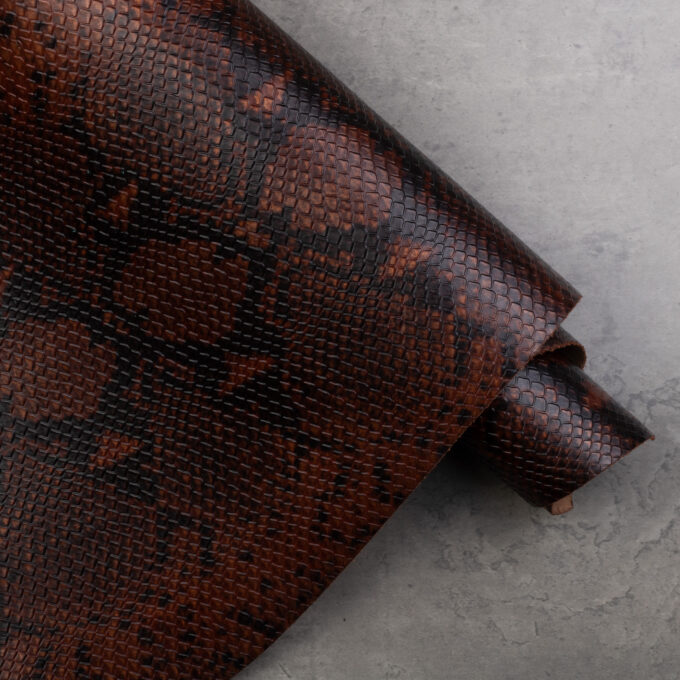 CONCERIA WALPIER PYTHON EMBOSSED MATT